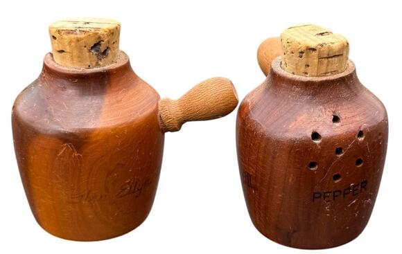 Unbranded Other - 🌲 Glen Elder KS Wooden Jug Salt & Pepper Shakers Vintage Souvenir Rustic